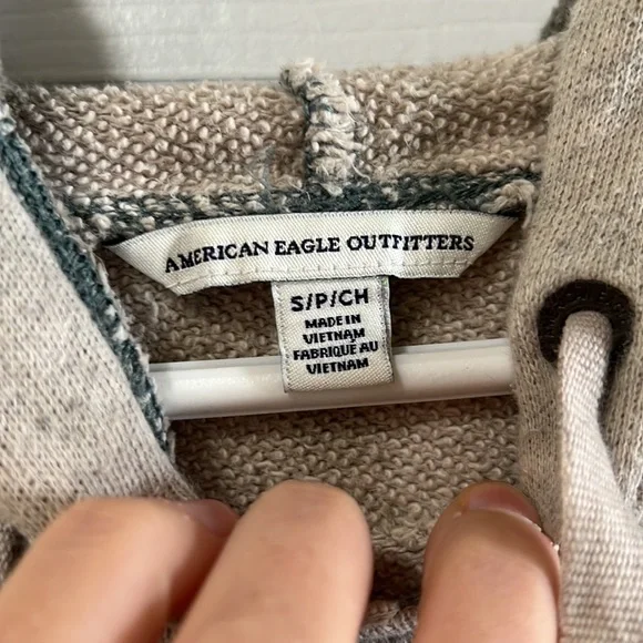 American Eagle Sweatshirt - Picture 4 of 4